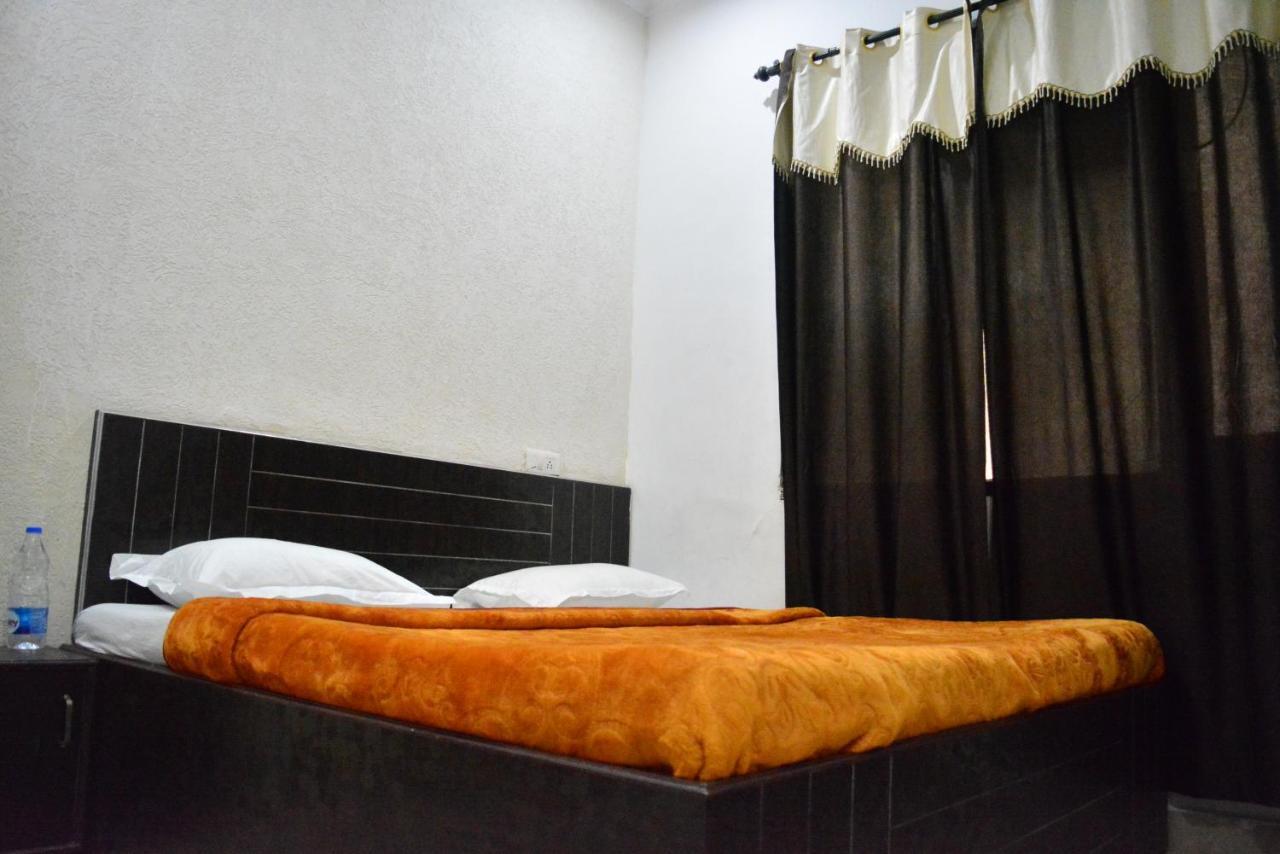 Sharma'S Bnb アムリトサル エクステリア 写真